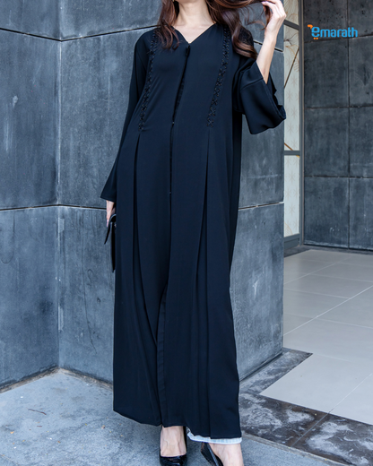 Black Nida Fabric Abaya with Handcrafted Floral Detailing – Classic Emirati Premium Design