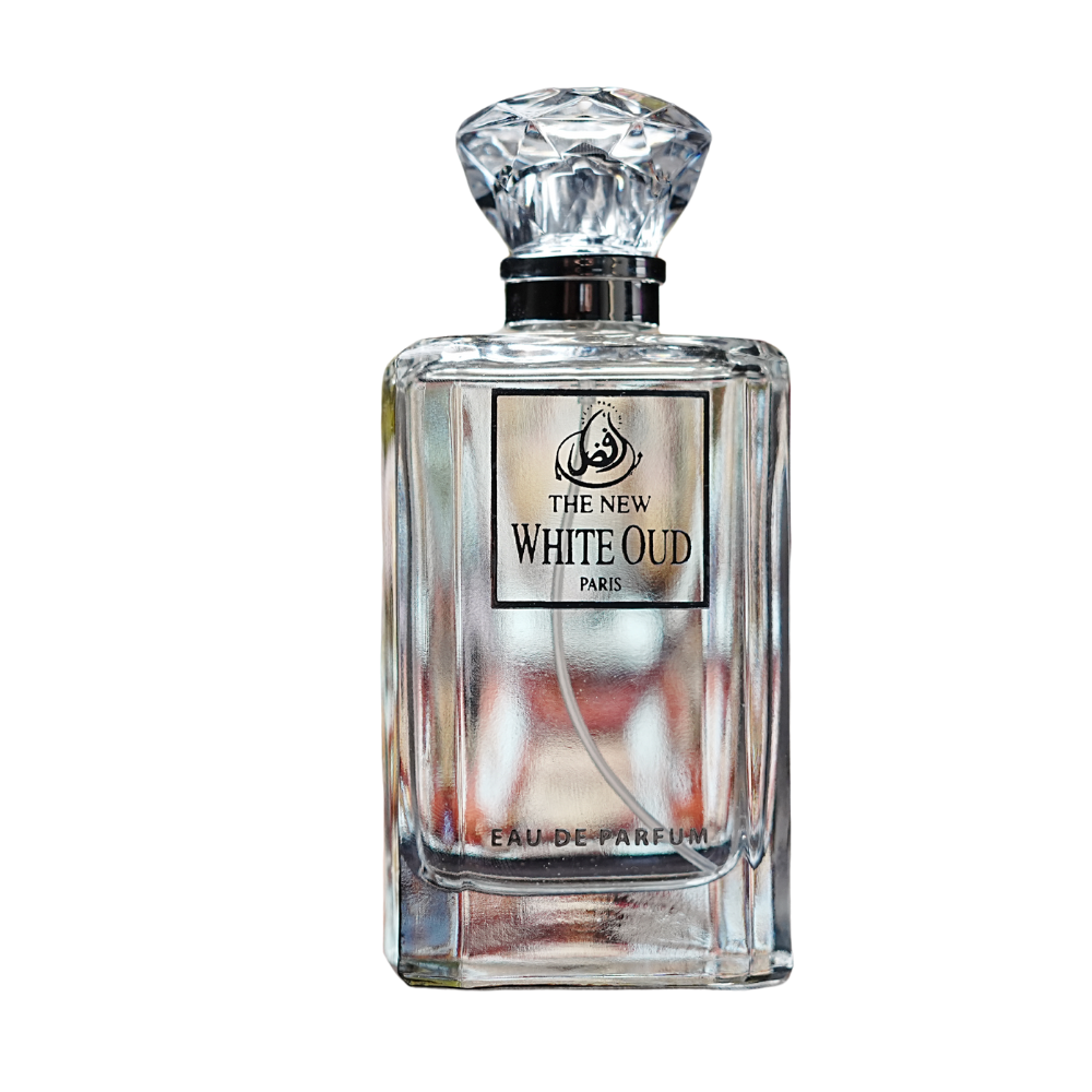 Elevate your senses with WHITE OUD SPRAY EDP 100ML. This exquisite fragrance intertwines zesty top notes with a floral heart, culminating in a rich blend of amber, sandalwood, and musk for a luxurious and captivating experience.&nbsp;